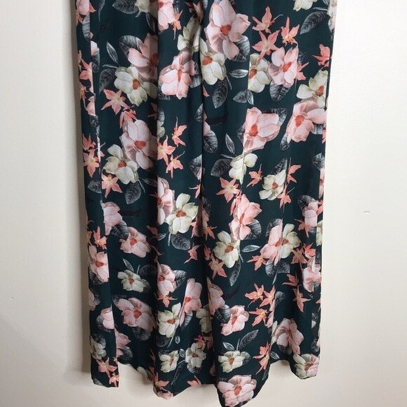 Show me your Mumu semi-sheer wide leg flare loose floral pants size medium - Picture 10 of 12